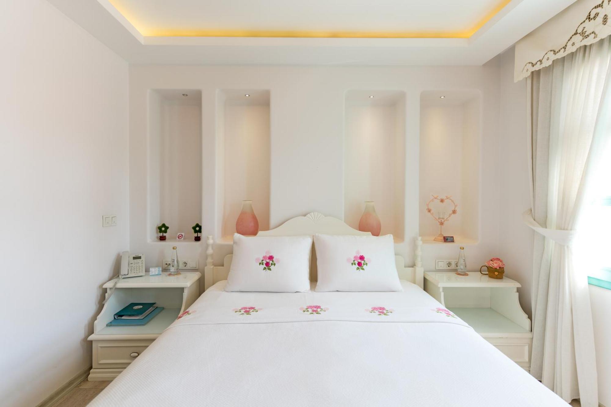 Sigacik Gardenya Buti̇K Otel Zewnętrze zdjęcie